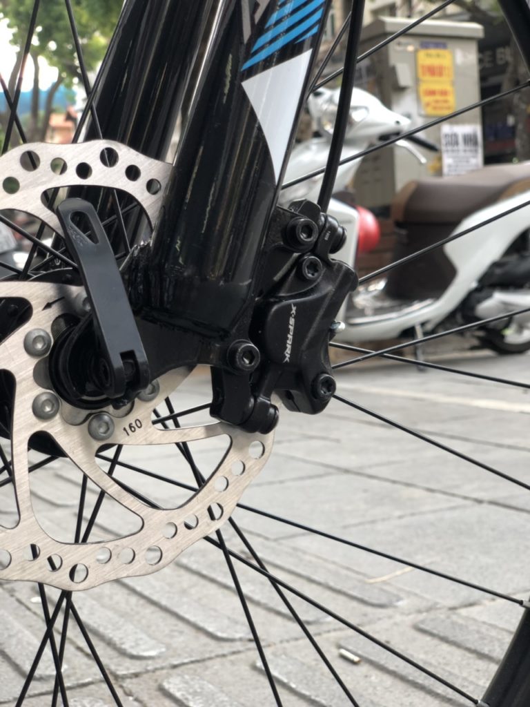 Xe Đạp ADORE P500 2 Xe Đạp ADORE P500