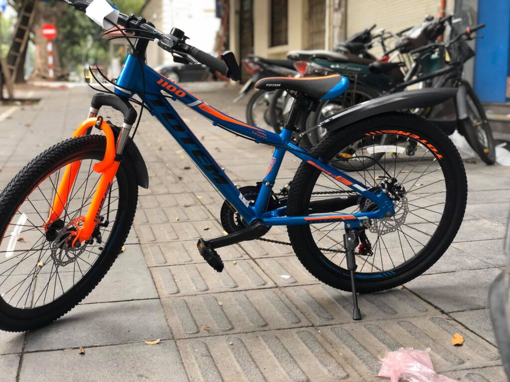 xe đạp cho bé trai 10 tuổi